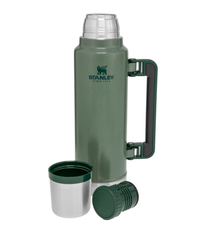 Stanley Stanley The Legendary Classic Bottle 1.4L / 1.5QT hammertone green 10-08265-001 Hammertone Green Stanley koken 10-08265-001 blauw bij Leerentveldvrijetijd.nl