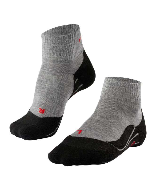 Falke Falke TK5 Wander Short Women 3403_light grey 16473 3403_light grey Falke wandelsokken 16473 lichtblauw bij Leerentveldvrijetijd.nl