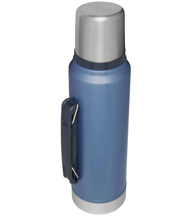 Stanley Stanley The Legendary Classic Bottle 1.0L / 1.1QT hammertone lake 10-08266-058 Hammertone Lake Stanley koken 10-08266-058 antraciet bij Leerentveldvrijetijd.nl