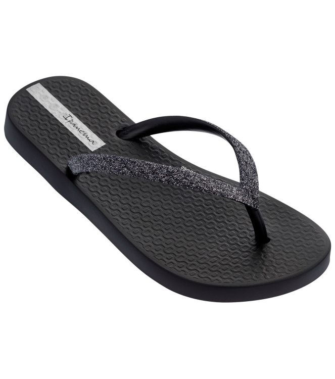 Ipanema slippers IP 81946 24582 licht grijs bij Leerentveldvrijetijd.nl